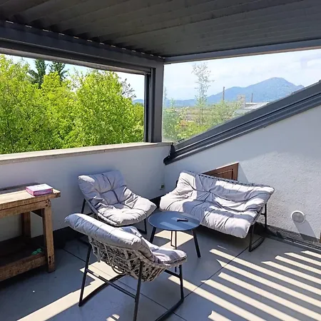 Mansarda Boutique Apartmán *